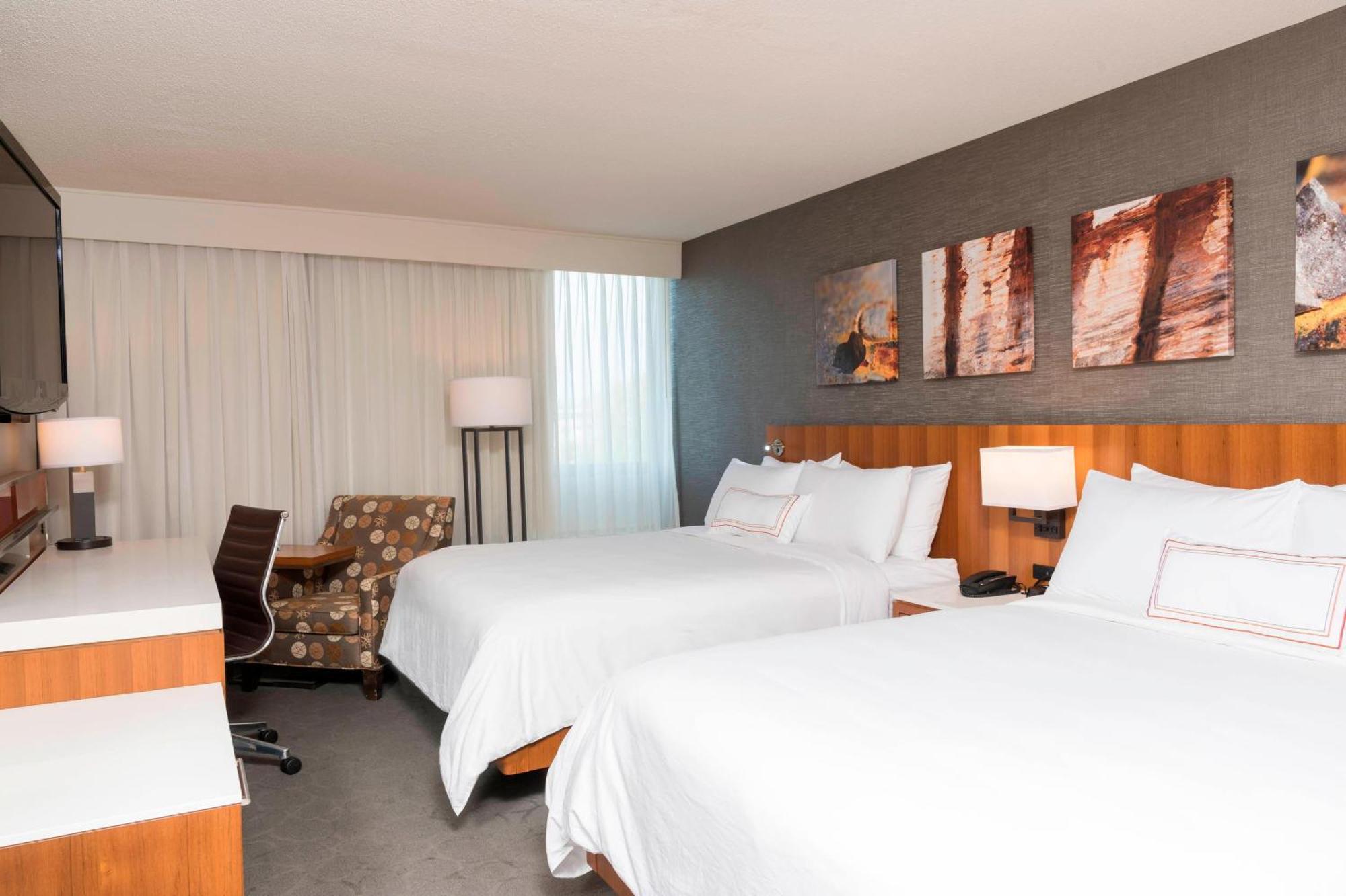 Sonesta Hotel Grand Rapids Airport Kentwood Экстерьер фото