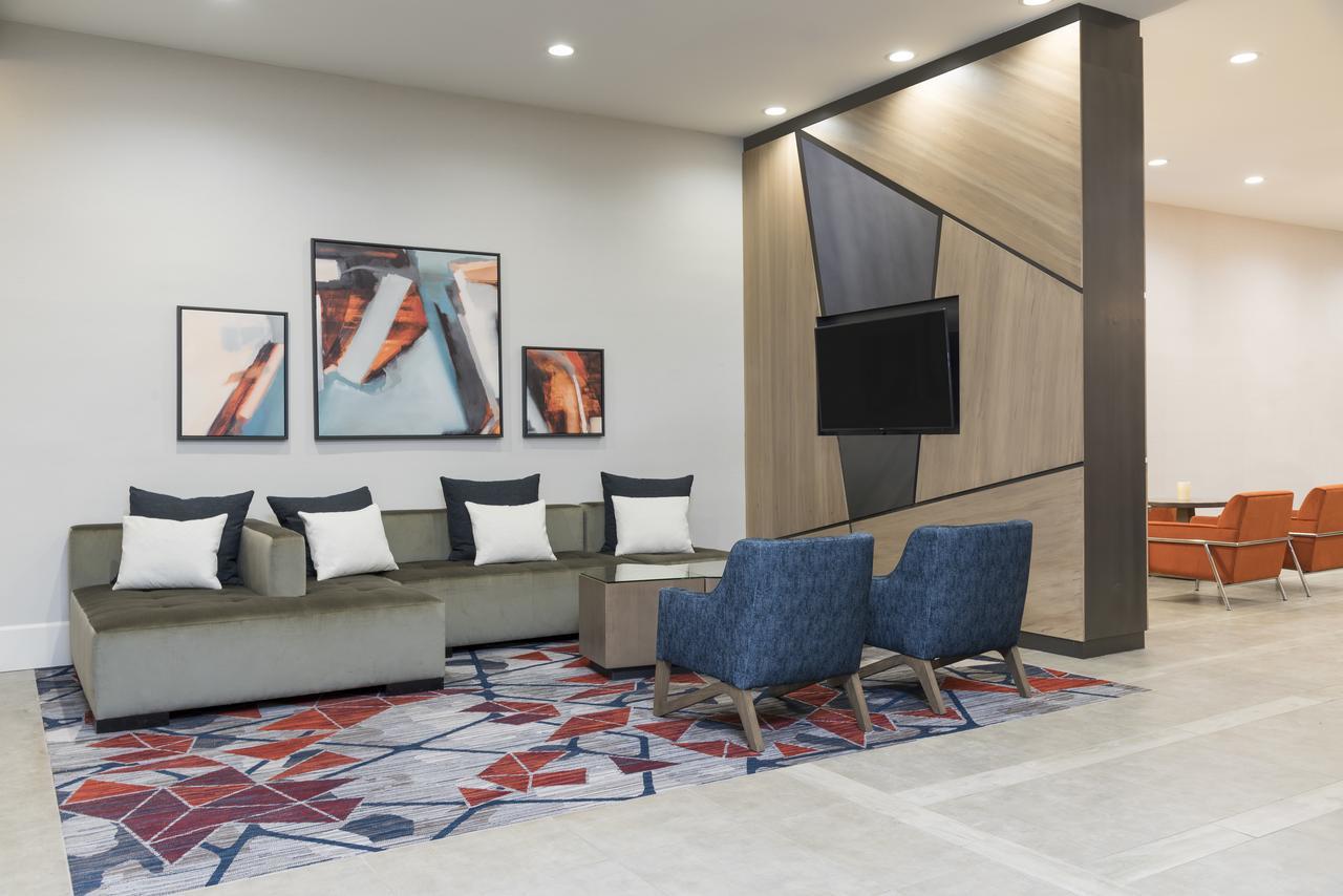 Sonesta Hotel Grand Rapids Airport Kentwood Экстерьер фото